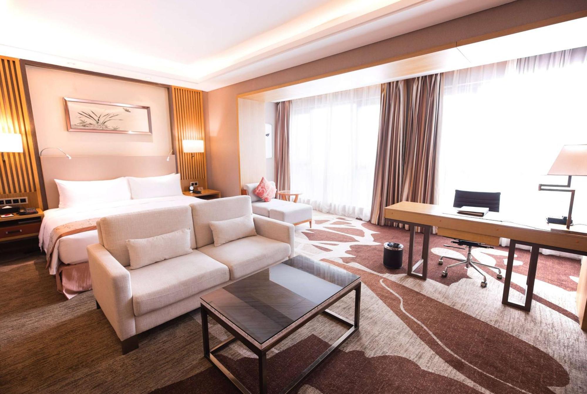 Ramada Plaza By Wyndham Fuzhou South Hotel Bagian luar foto